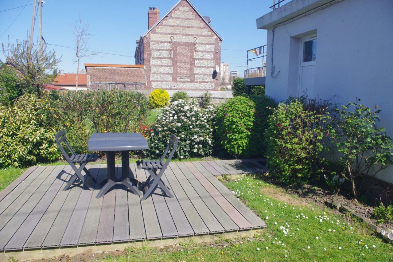 Studio Rez-De-Jardin Dieppe Buitenkant foto